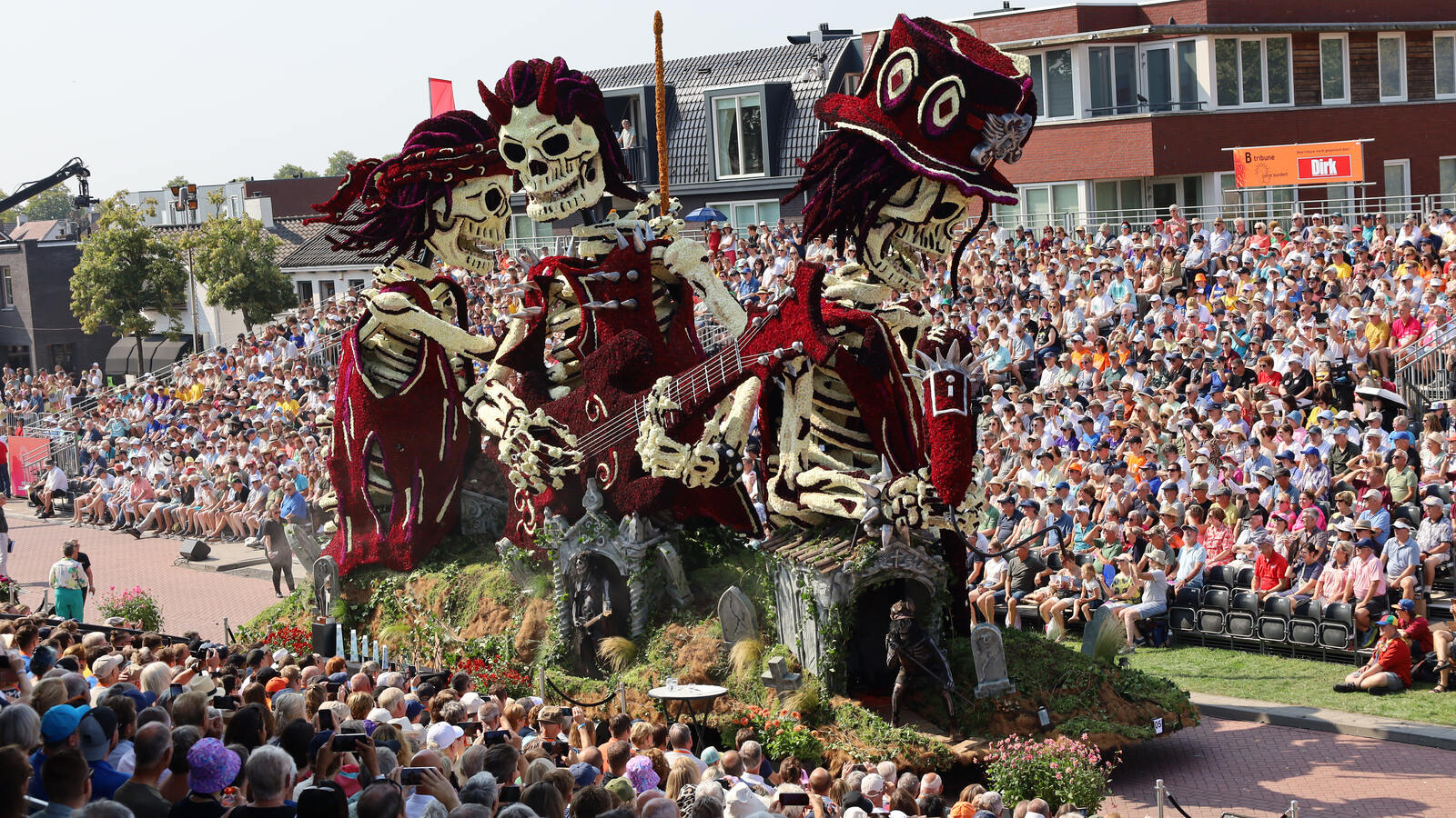 Corso Zundert 2024 parada kwiatów dalie holandia