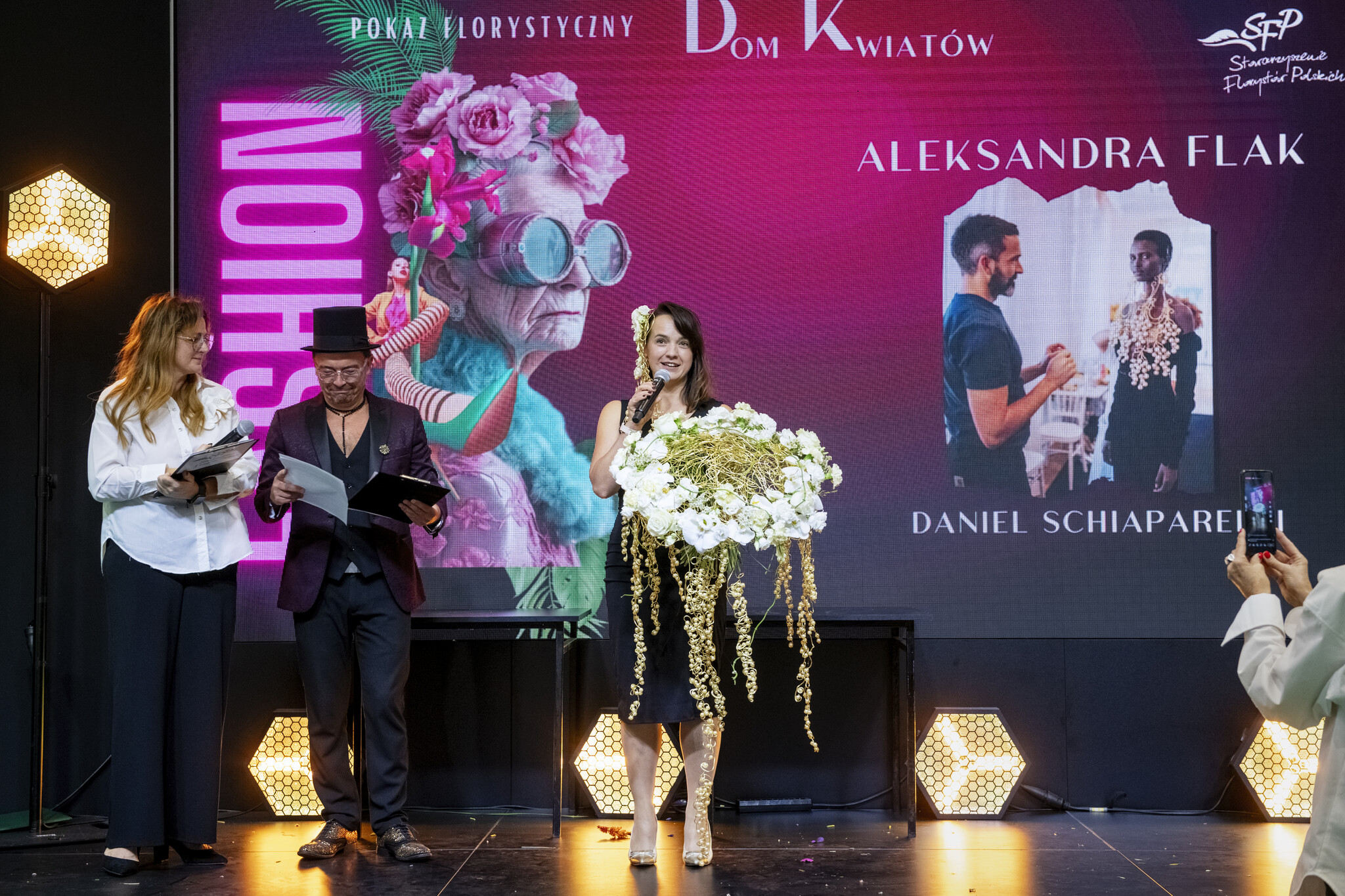 pokaz florystyczny dom kwiatów stowarzyszenie florystów polskich