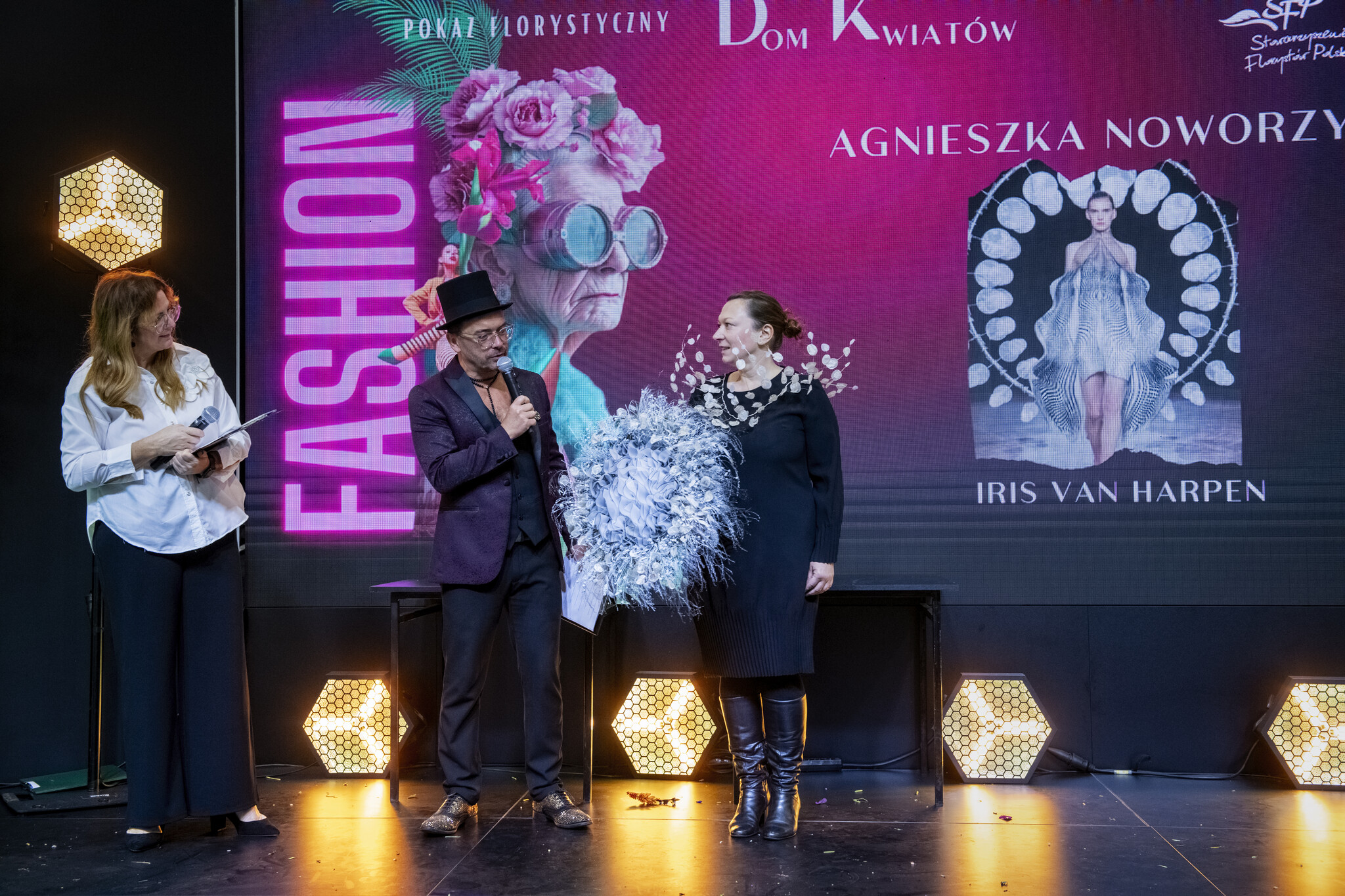 pokaz florystyczny dom kwiatów stowarzyszenie florystów polskich