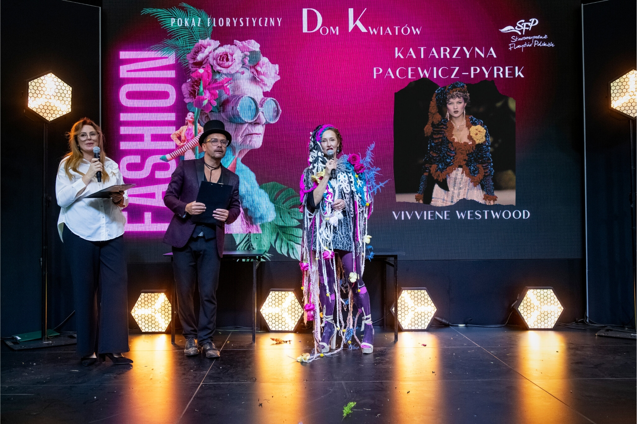 pokaz florystyczny dom kwiatów stowarzyszenie florystów polskich